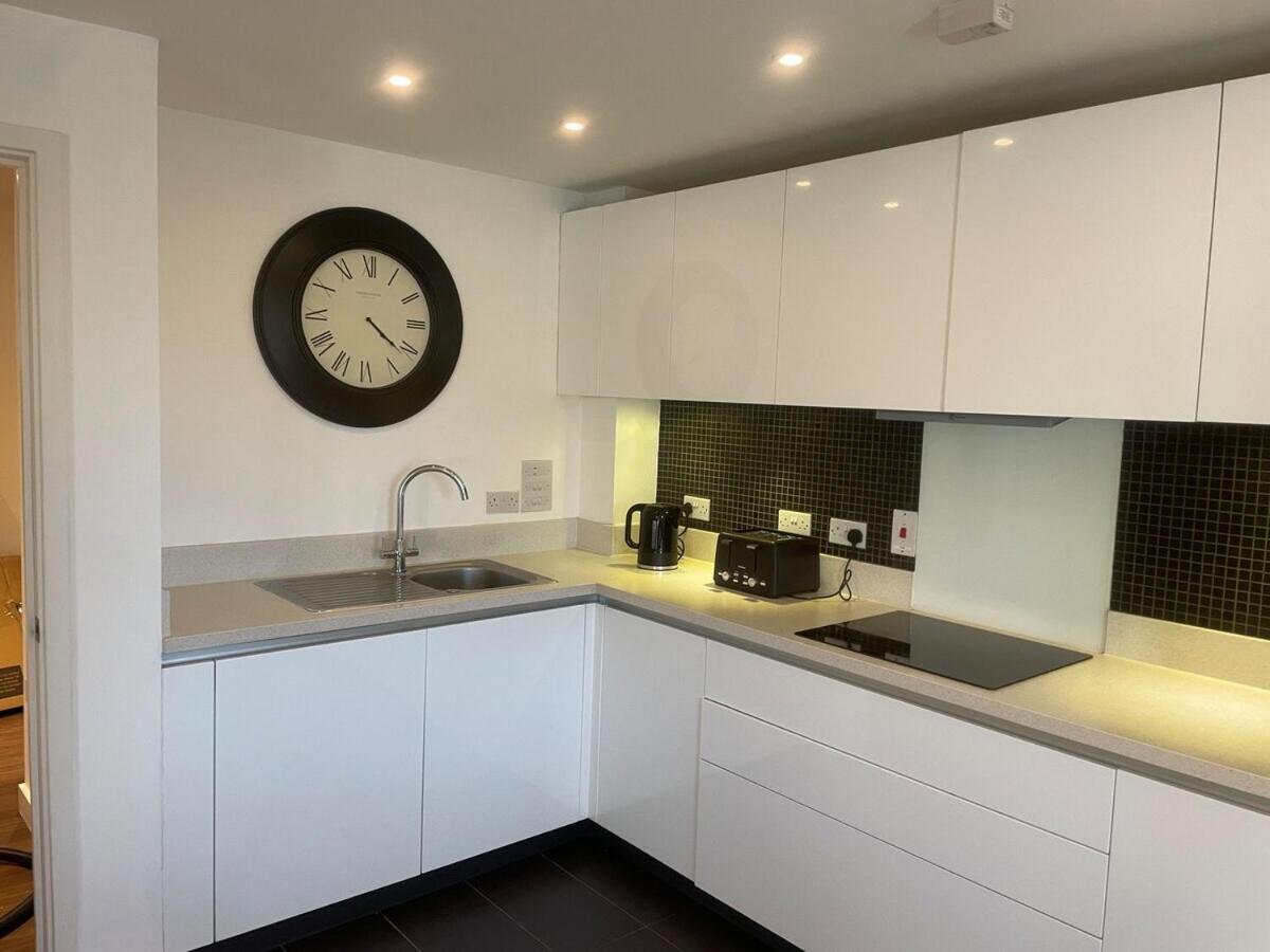 Superior Cambridge 2 Bed Apartment Inc King Bed Trumpington Exterior foto